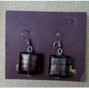PREMIER  DESIGNS ART GLASS EARRINGS